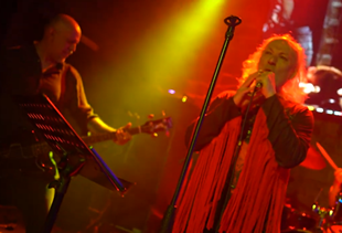 Mathra Spenta tributando a Black Sabbath